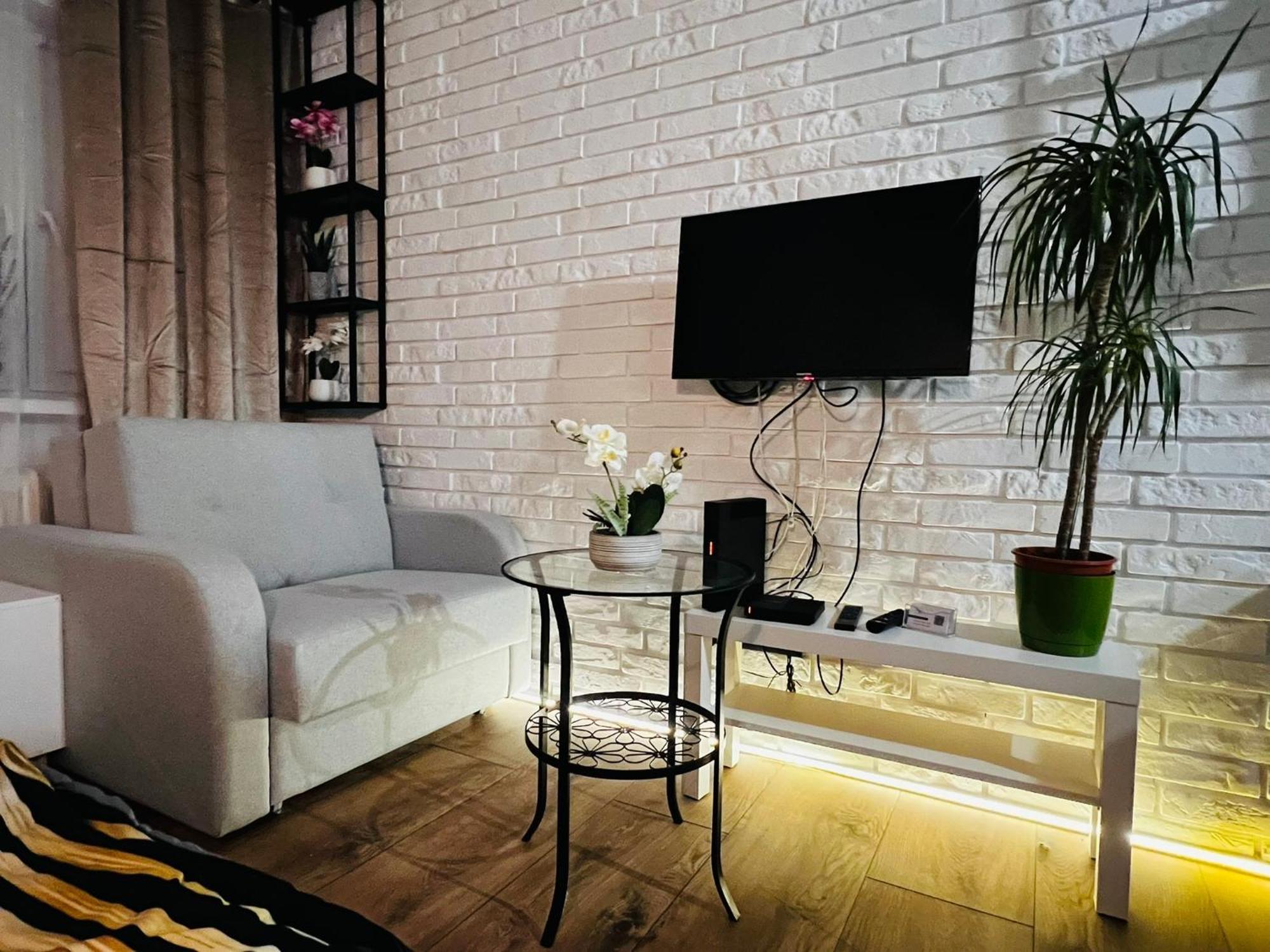 Kameralna Kawalerka W Stylu Loftu Blisko Centrum 바르샤바 외부 사진